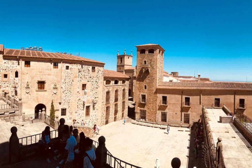 El Escondite De La Muralla Caces Buitenkant foto