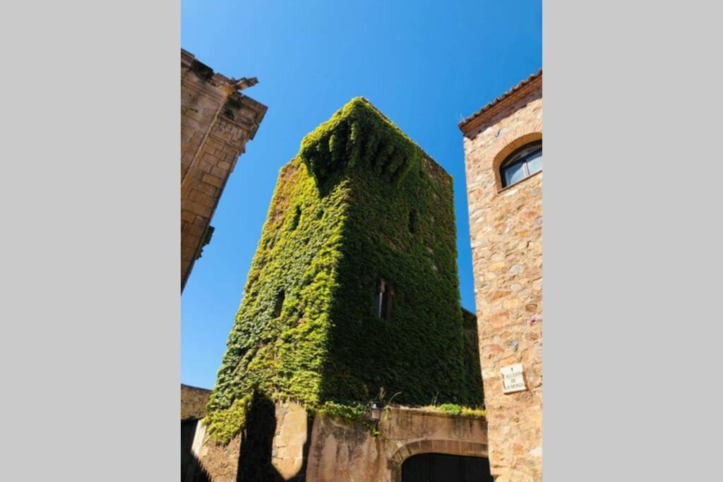El Escondite De La Muralla Caces Buitenkant foto